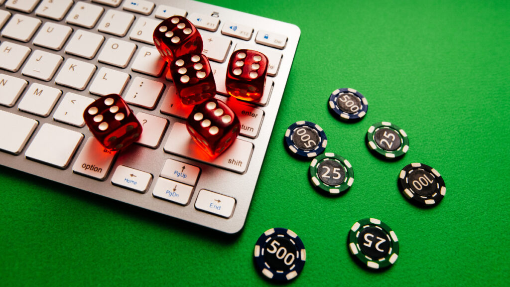 Reasons Why You Should Try Online Casino?
